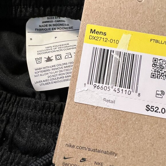 Nike Liverpool 2023/24 Stadium Performance Shorts NWT Small - Picture 4 of 4